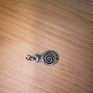 Artistic metalic Fish keychain